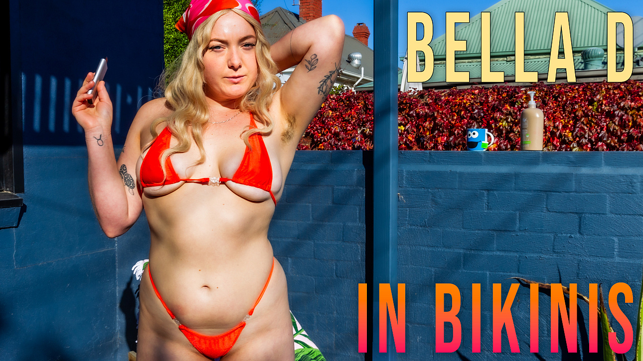 In Bikinis – Bella D – Girls Out West